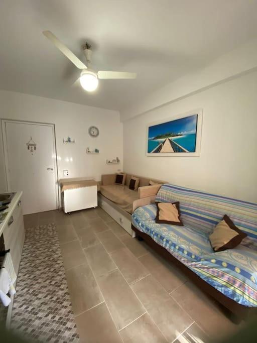 Casa Vacanza Giardini Naxos Taormina Miranaxos ภายนอก รูปภาพ