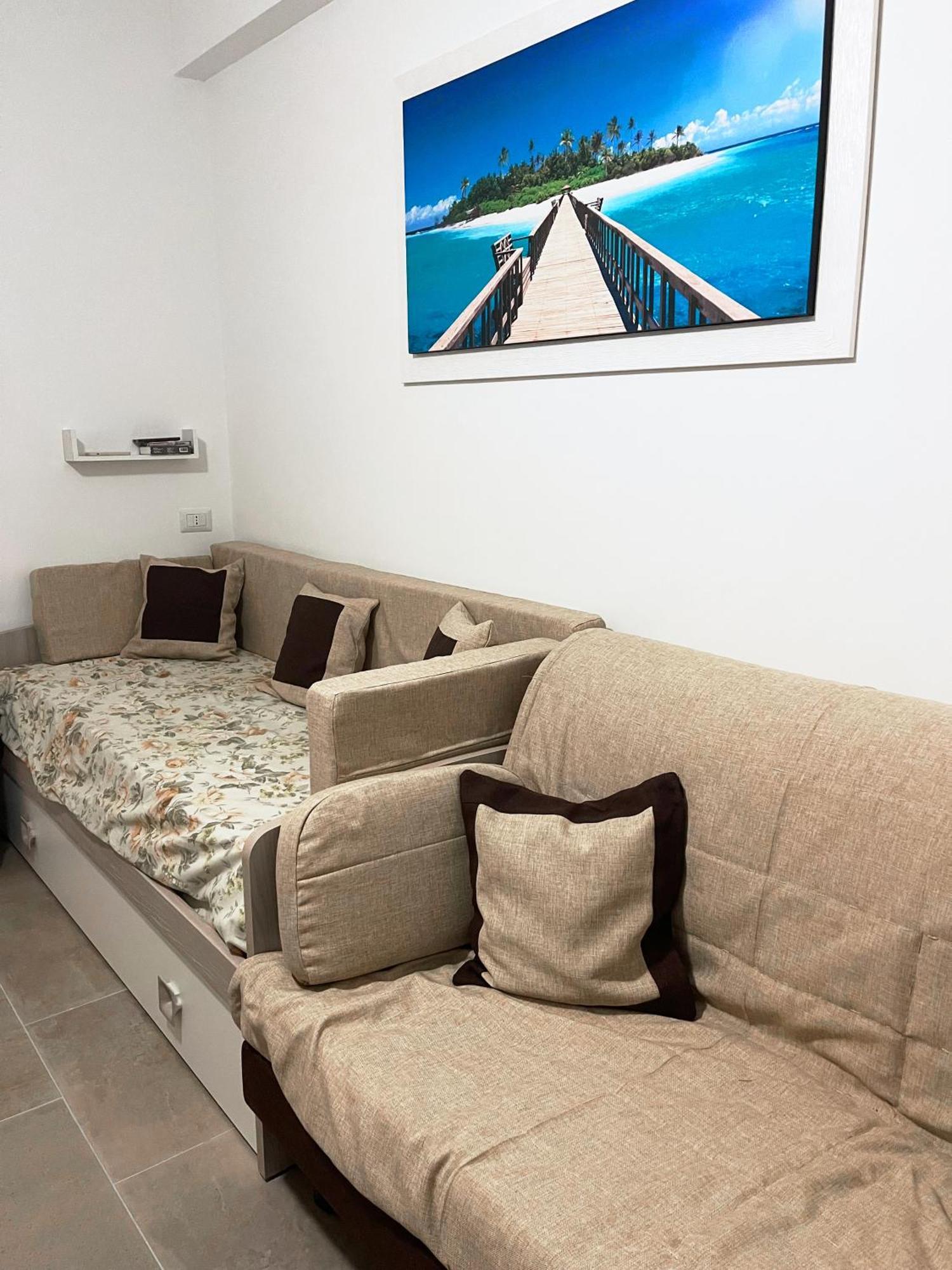 Casa Vacanza Giardini Naxos Taormina Miranaxos ภายนอก รูปภาพ