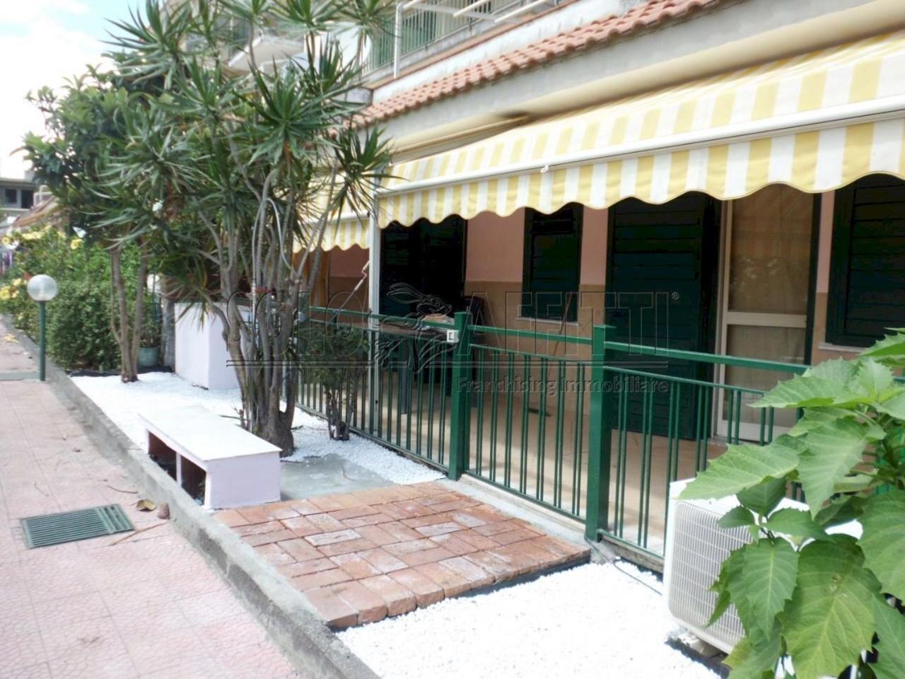 Casa Vacanza Giardini Naxos Taormina Miranaxos ภายนอก รูปภาพ